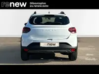 Usado Dacia Sandero Essentiel 91 CV (66 kW) 2023 Blanco Berlina