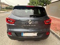 Usado Renault Kadjar LIMITED 130 CV (95 kW) 2018 Gris / plata SUV