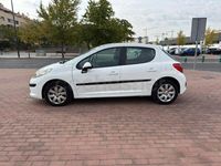 Usado Peugeot 207 75 CV (55 kW) 2008 Blanco Berlina