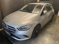 Usado Mercedes B180 109 CV (80 kW) 2019 Gris / plata Monovolumen