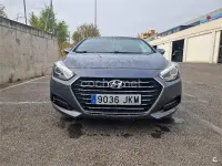 Usado Hyundai i40 141 CV (103 kW) 2015 Gris / plata Berlina