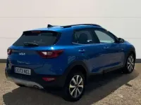 Usado Kia Stonic 101 CV (74 kW) 2025 Azul SUV