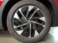 Usado VW ID.4 Pro 150 kW (204 CV) 2025 Rojo SUV