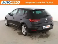 Usado Seat Leon FR 150 CV (110 kW) 2017 Negro Berlina