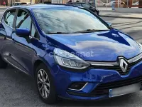 Usado Renault Clio IV Zen 120 CV (88 kW) 2018 Azul Berlina