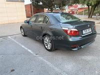 Usado BMW 530 193 CV (141 kW) 2004 Gris / plata Berlina