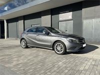 Usado Mercedes A250 Style 211 CV (155 kW) 2013 Gris / plata Berlina