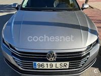 Usado VW Arteon 150 CV (110 kW) 2018 Gris / plata Utilitario