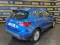 Usado Seat Arona Style 110 CV (80 kW) 2022 Azul SUV