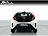 Usado Toyota Aygo X Play 72 CV (52 kW) 2022 Blanco SUV