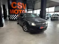 Usado Opel Astra GTC Enjoy 120 CV (88 kW) 2005 Negro Utilitario