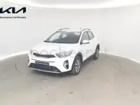 Usado Kia Stonic 100 CV (73 kW) 2025 Blanco SUV