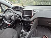 Usado Peugeot 208 82 CV (60 kW) 2019 Gris / plata Utilitario