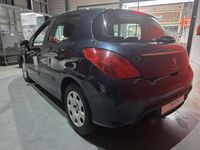Usado Peugeot 308 Active 92 CV (67 kW) 2013 Negro