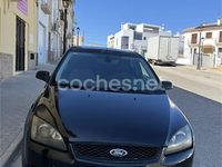 Usado Ford Focus Trend 115 CV (84 kW) 2007 Negro Berlina