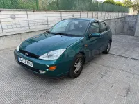Usado Ford Focus Trend 115 CV (84 kW) 2001 Verde Berlina
