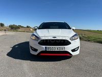 Usado Ford Focus ST-Line 125 CV (91 kW) 2017 Blanco Berlina