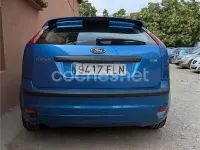 Usado Ford Focus Sport 115 CV (84 kW) 2006 Azul Berlina