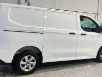 Usado Ford Transit Custom Trend 150 CV (110 kW) 2024 Blanco Van