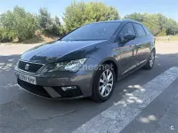 Usado Seat Leon ST Style 110 CV (80 kW) 2018 Gris / plata Familiar