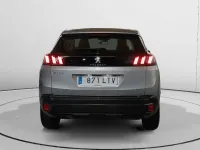 Usado Peugeot 3008 Active 131 CV (96 kW) 2021 Gris SUV