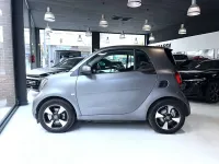 Usado Smart ForTwo Coupé 60 kW (82 CV) 2020 Gris Coupe