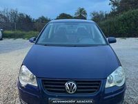 Usado VW Polo Advance 69 CV (50 kW) 2005 Azul Utilitario