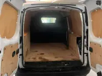 Usado Renault Kangoo 95 CV (69 kW) 2021 Blanco Monovolumen