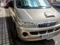 Usado Hyundai H-1 140 CV (102 kW) 2005 Beige Monovolumen