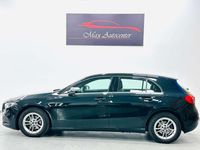 Usado Mercedes A180 116 CV (85 kW) 2018 Negro Berlina