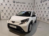 Usado Toyota Aygo X 72 CV (52 kW) 2022 Blanco SUV