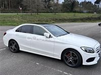 Usado Mercedes C220 AMG line 170 CV (125 kW) 2015 Blanco Familiar