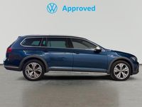 Usado VW Passat Alltrack 200 CV (147 kW) 2024 Azul Familiar