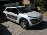 Usado Citroën C4 Cactus PureTech 110 CV (80 kW) 2017 Blanco Utilitario