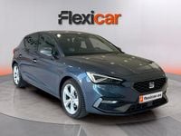 Usado Seat Leon FR 116 CV (85 kW) 2025 Azul Berlina