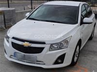 Usado Chevrolet Cruze LT 124 CV (91 kW) 2013 Blanco Berlina