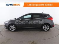 Usado Ford Focus Titanium 125 CV (91 kW) 2018 Gris / plata Berlina