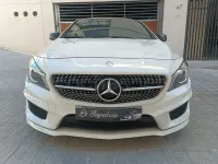 Usado Mercedes CLA220 Shooting Brake AMG line 177 CV (130 kW) 2015 Blanco Familiar