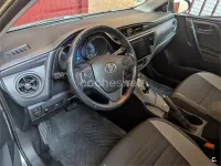 Usado Toyota Auris Hybrid Active 136 CV (100 kW) 2019 Marrón Familiar