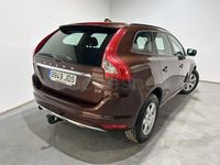 Usado Volvo XC60 Kinetic 136 CV (100 kW) 2015 Marrón SUV