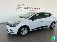 Usado Renault Clio IV Business 90 CV (66 kW) 2019 Blanco Berlina