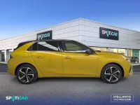 Usado Opel Astra 131 CV (96 kW) 2024 Amarillo Familiar