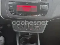 Usado Seat Ibiza Copa 75 CV (55 kW) 2010 Gris / plata Berlina