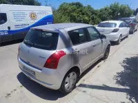 Usado Suzuki Swift GL 92 CV (67 kW) 2006 Gris / plata Utilitario