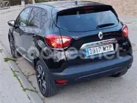 Usado Renault Captur Intens 120 CV (88 kW) 2015 Negro SUV