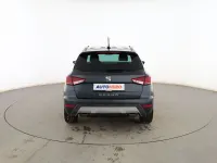 Usado Seat Arona FR 110 CV (80 kW) 2020 Gris SUV