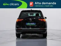 Usado VW Tiguan Life 150 CV (110 kW) 2021 Negro SUV