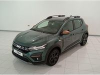 Usado Dacia Sandero Extreme 101 CV (74 kW) 2025 Verde Berlina