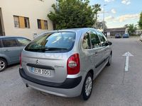 Usado Citroën Xsara Picasso Exclusive 90 CV (66 kW) 2005 Gris / plata Monovolumen