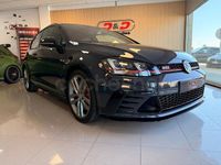 Usado VW Golf VII GTI Clubsport 265 CV (194 kW) 2017 Gris / plata Berlina